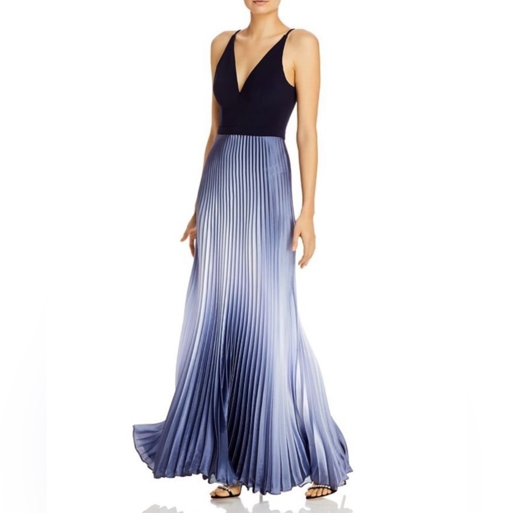 Aqua Formal NWT Pleated Shimmer Dress Long Navy Ombré 10 Maxi Gown Wedding Guest